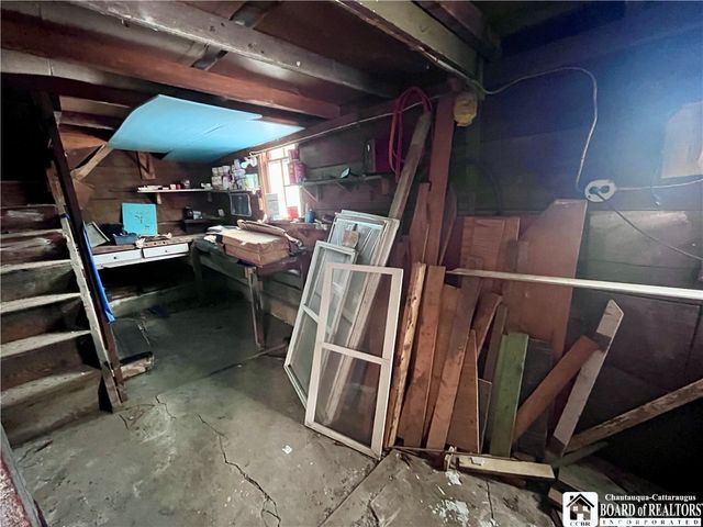 24 Washington Street, New Albion, NY 14719