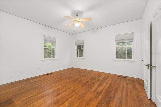 717 NE BOULEVARD, Gainesville, FL 32601