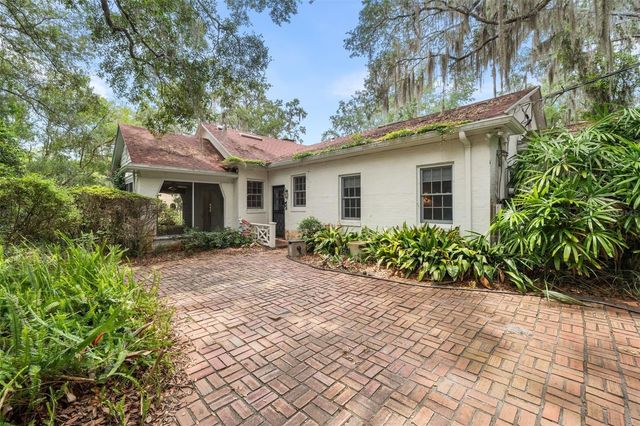 717 NE BOULEVARD, Gainesville, FL 32601