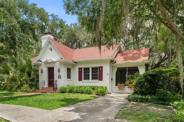 717 NE BOULEVARD, Gainesville, FL 32601
