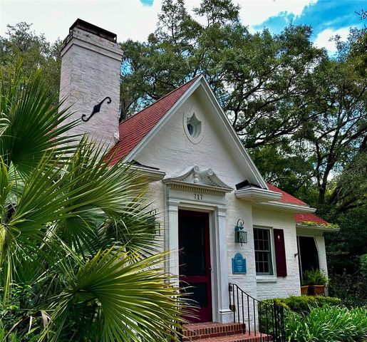 717 NE BOULEVARD, Gainesville, FL 32601
