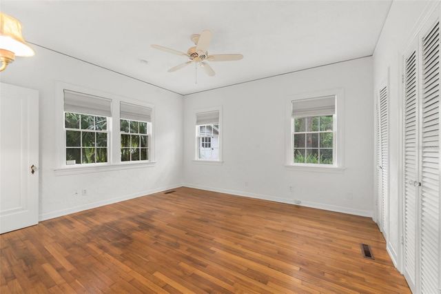 717 NE BOULEVARD, Gainesville, FL 32601