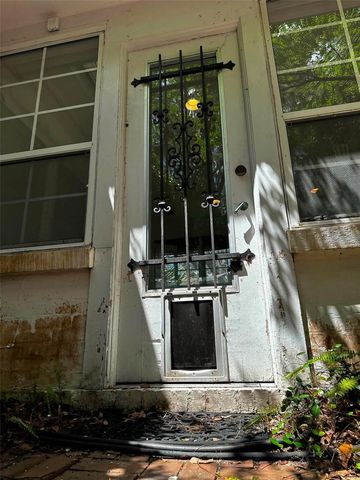 717 NE BOULEVARD, Gainesville, FL 32601