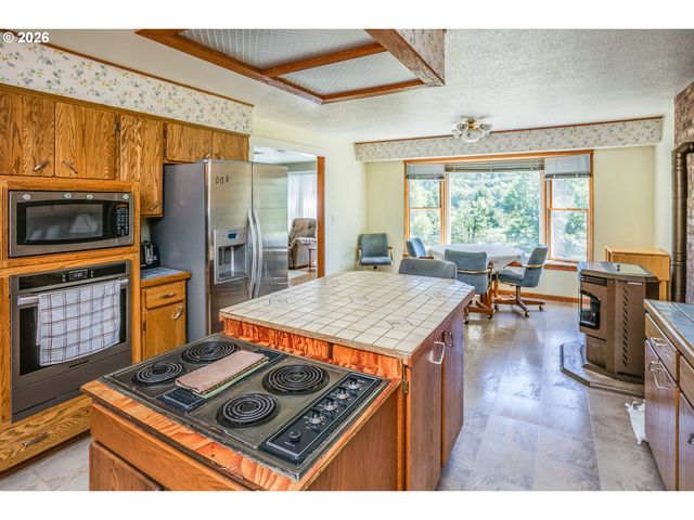 81165 81167 Lower Nehalem Rd, Elsie, OR 97138