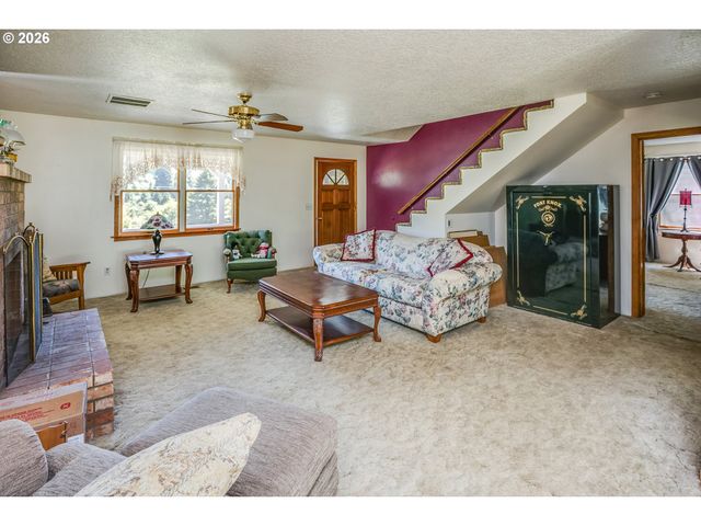 81165 81167 Lower Nehalem Rd, Elsie, OR 97138