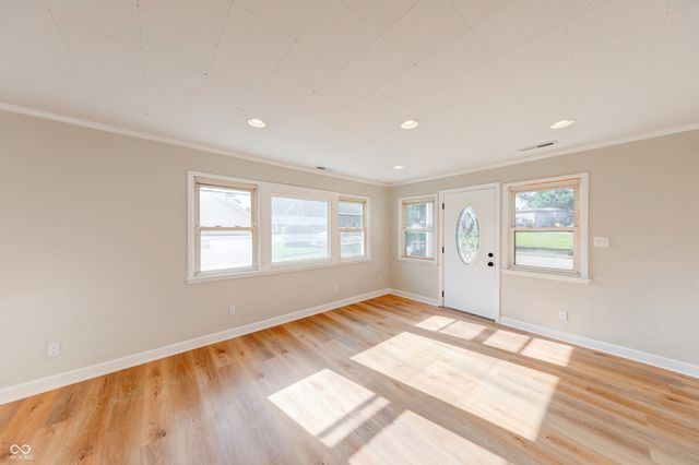 405 W 33rd Street, Anderson, IN 46013