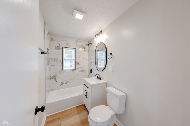 405 W 33rd Street, Anderson, IN 46013