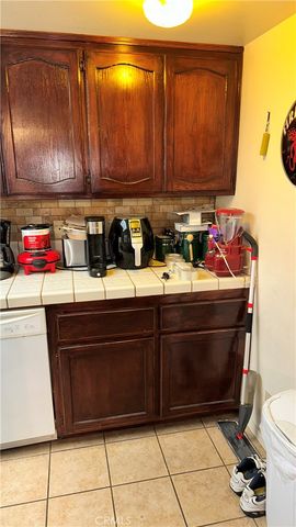 19269 ELM Drive, Apple Valley, CA 92308