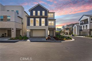 200 Newton, Lake Forest (el Toro), CA 92630