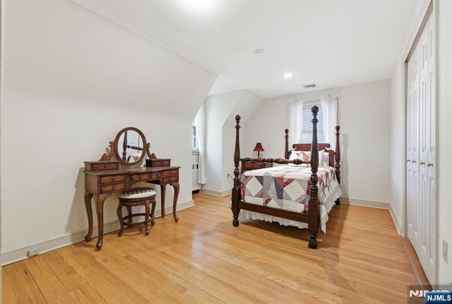 34 Espy Road, Caldwell, NJ 07006