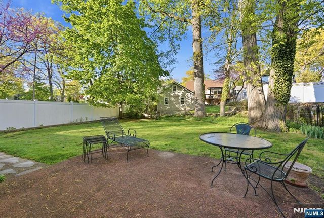 34 Espy Road, Caldwell, NJ 07006