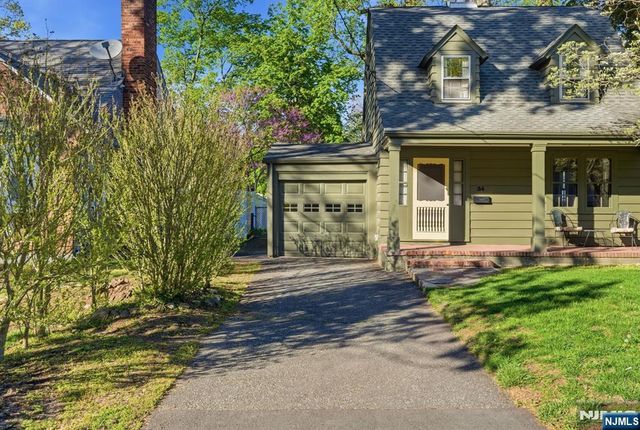 34 Espy Road, Caldwell, NJ 07006