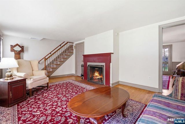 34 Espy Road, Caldwell, NJ 07006