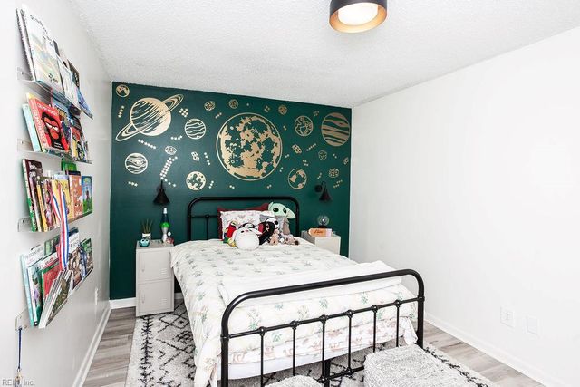 4604 Southampton ARCH, Portsmouth, VA 23703