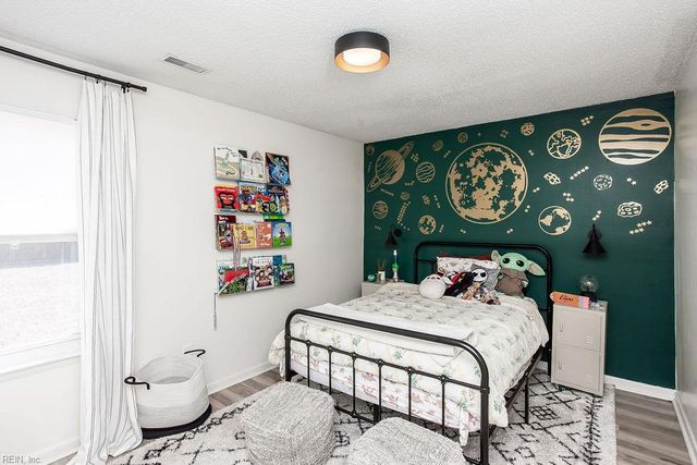 4604 Southampton ARCH, Portsmouth, VA 23703