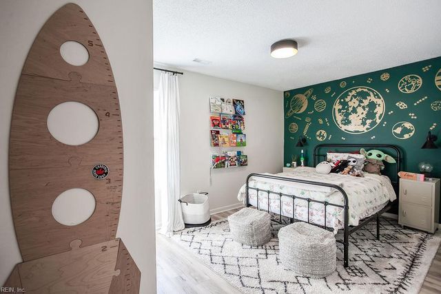 4604 Southampton ARCH, Portsmouth, VA 23703