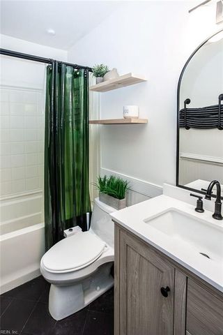 4604 Southampton ARCH, Portsmouth, VA 23703