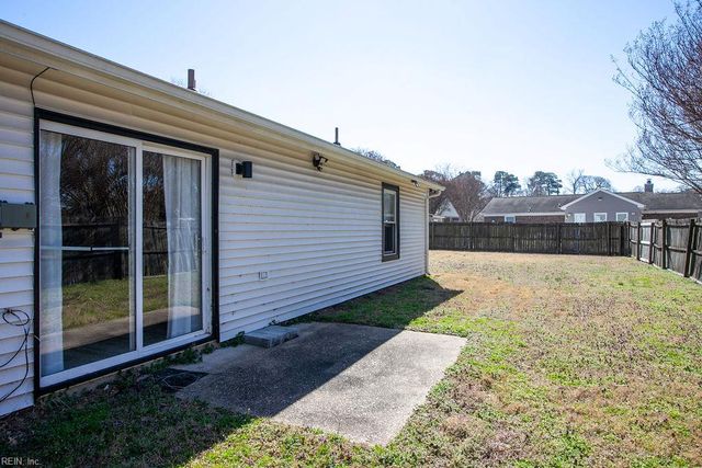 4604 Southampton ARCH, Portsmouth, VA 23703