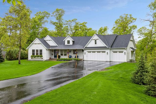 19226 Meadowridge Lane N, Marine On Saint Croix, MN 55047