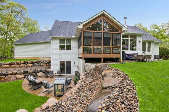 19226 Meadowridge Lane N, Marine On Saint Croix, MN 55047