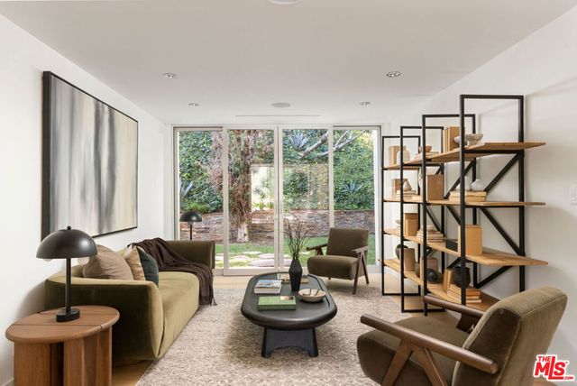 2731 Hutton Drive, Beverly Hills, CA 90210