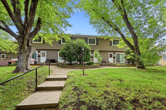 2325 Hampshire Avenue S, Saint Louis Park, MN 55426