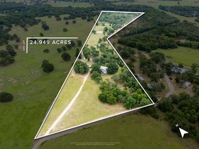 1065 Private Road 7041, Elgin, TX 78621
