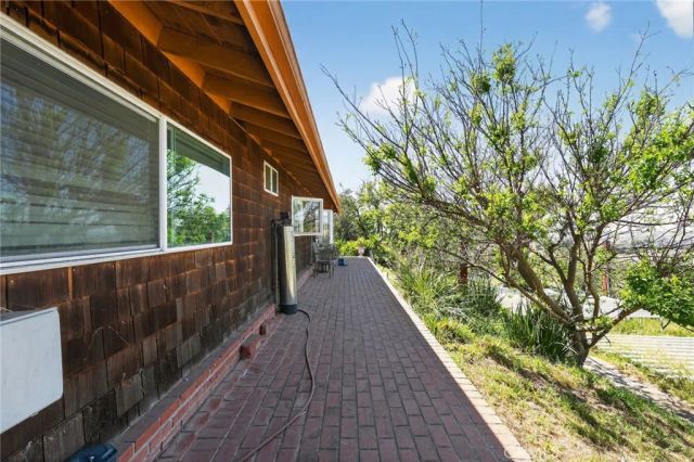 10085 W Lilac, Escondido, CA 92026