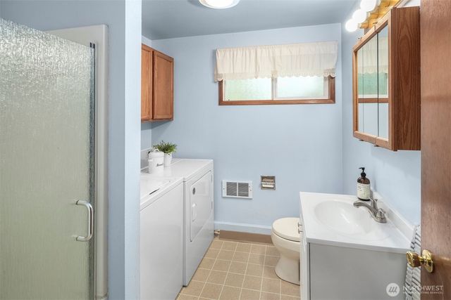 5621 178th Place SW, Lynnwood, WA 98037