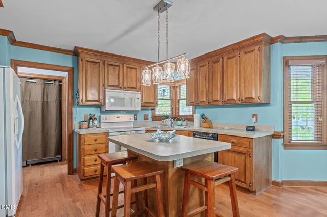 107 Ridge Hollow Court, Cary, NC 27513