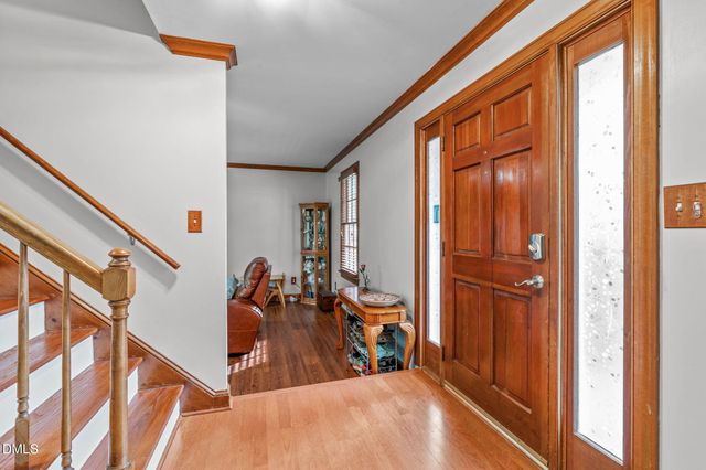 107 Ridge Hollow Court, Cary, NC 27513