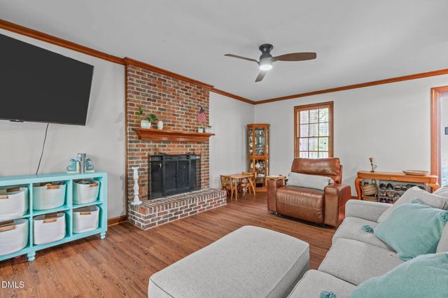 107 Ridge Hollow Court, Cary, NC 27513