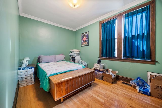 3074 W Palmer Boulevard, Chicago, IL 60647