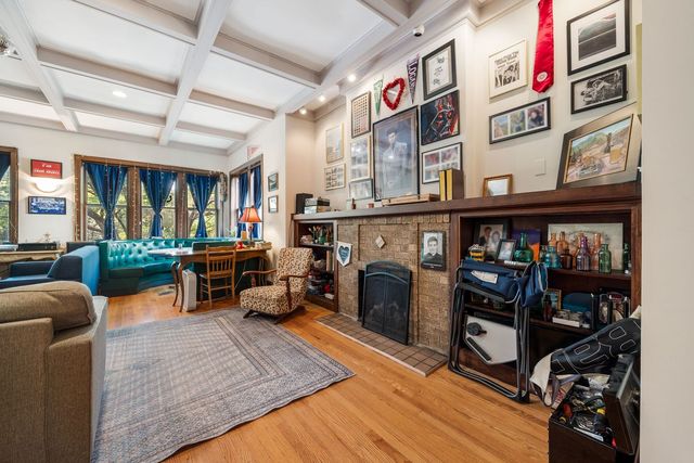 3074 W Palmer Boulevard, Chicago, IL 60647
