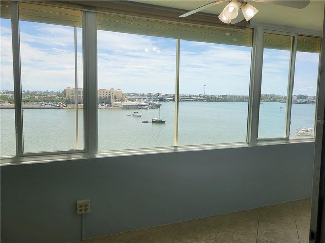 4775 COVE CIRCLE 606, St Petersburg, FL 33708