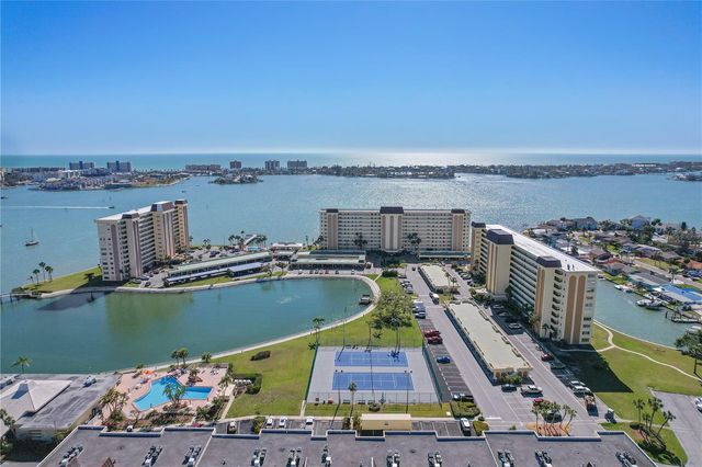4775 COVE CIRCLE 606, St Petersburg, FL 33708