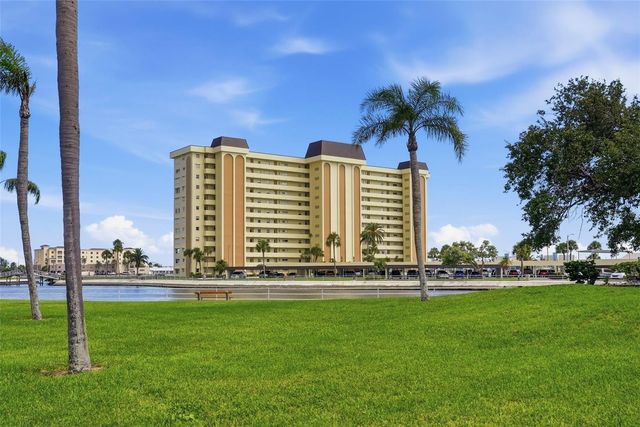4775 COVE CIRCLE 606, St Petersburg, FL 33708