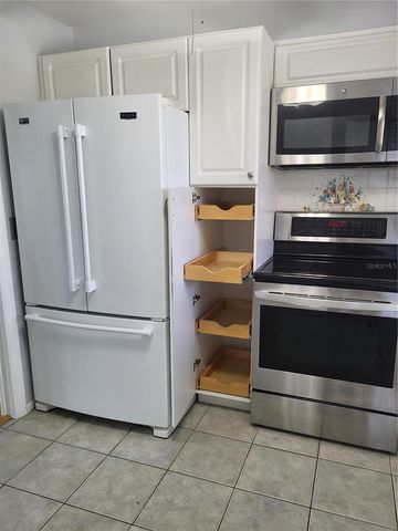 4775 COVE CIRCLE 606, St Petersburg, FL 33708