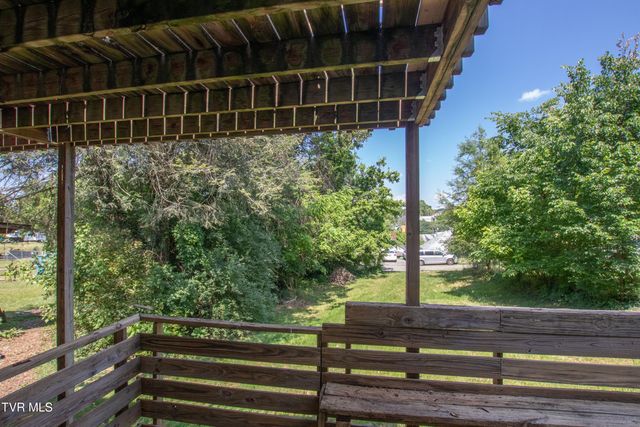 708 Portsmouth Avenue, Bristol, VA 24201