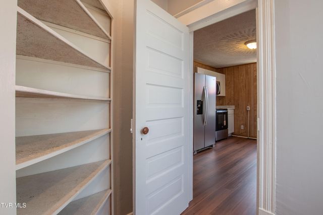 708 Portsmouth Avenue, Bristol, VA 24201