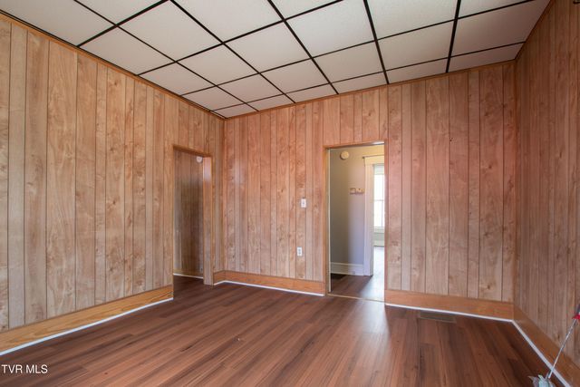 708 Portsmouth Avenue, Bristol, VA 24201