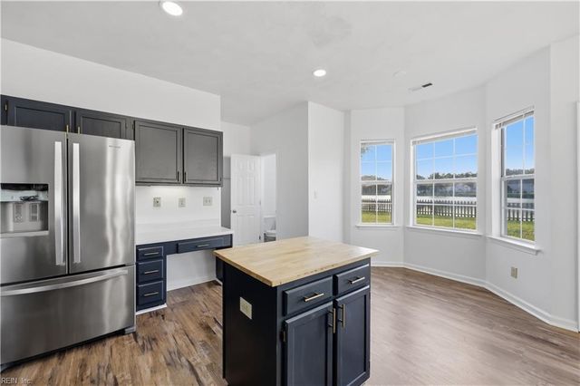 6745 Burbage Lake CIR, Suffolk, VA 23435