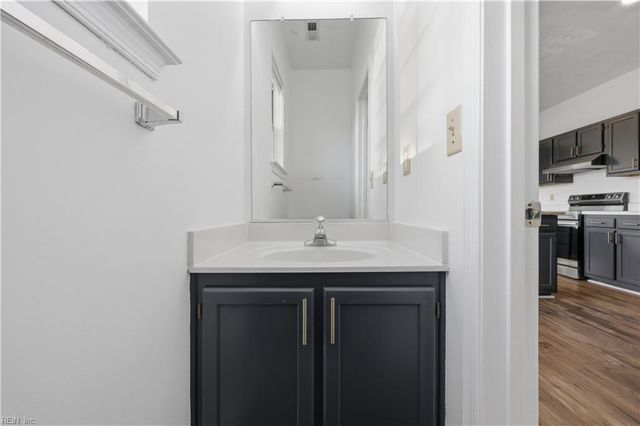 6745 Burbage Lake CIR, Suffolk, VA 23435