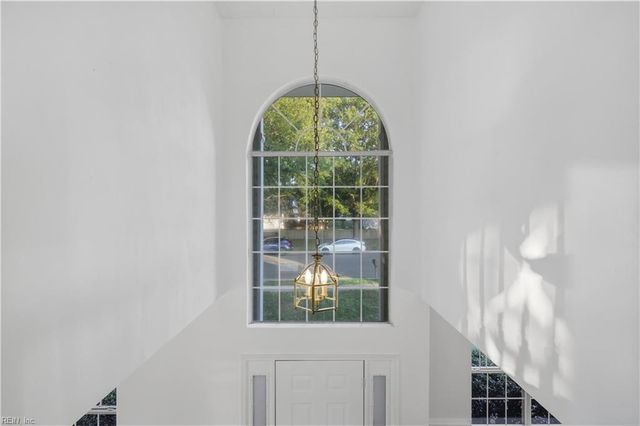 6745 Burbage Lake CIR, Suffolk, VA 23435