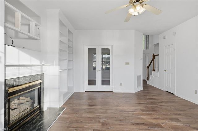 6745 Burbage Lake CIR, Suffolk, VA 23435