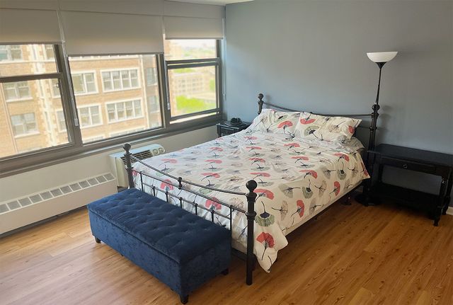 360 W WELLINGTON Avenue 13D, Chicago, IL 60657
