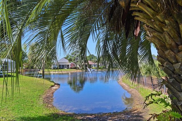 270 Chipola Cove, Destin, FL 32541