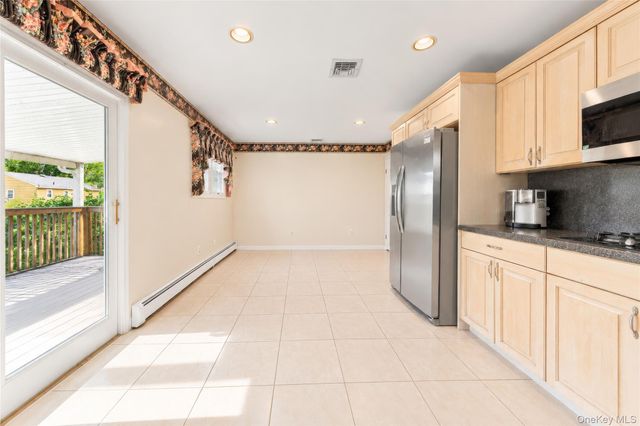 152 Van Cortlandt Pk Avenue, Yonkers, NY 10701