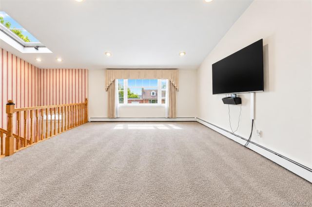152 Van Cortlandt Pk Avenue, Yonkers, NY 10701
