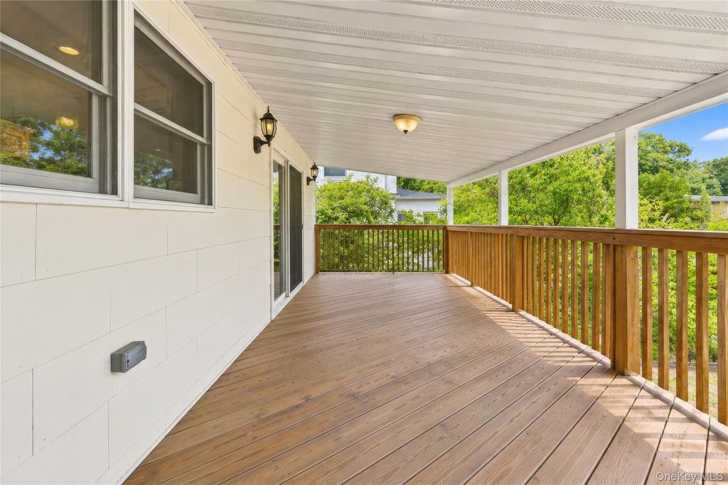 152 Van Cortlandt Pk Avenue, Yonkers, NY 10701 — photo 5